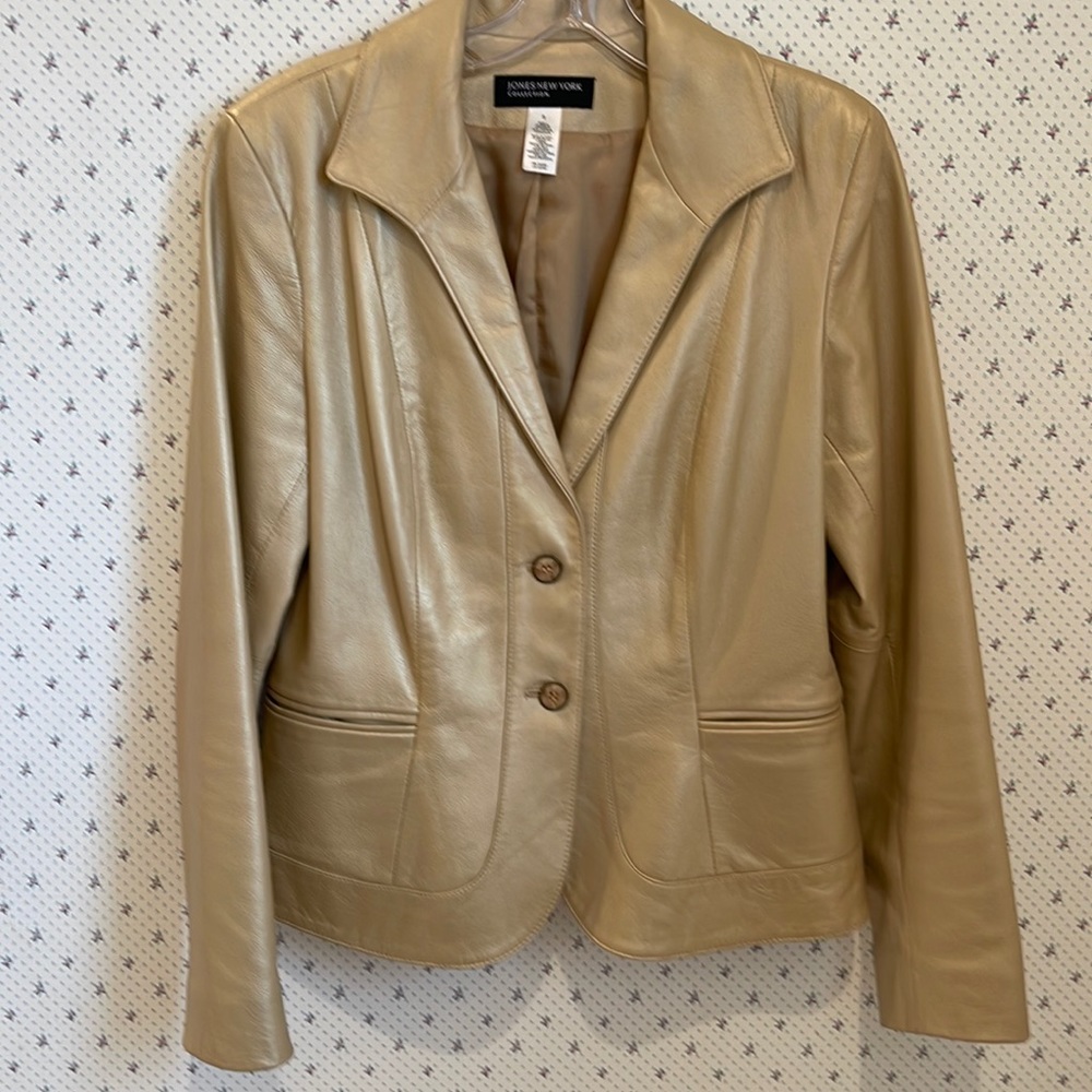 Beautiful Vintage Leather Jacket